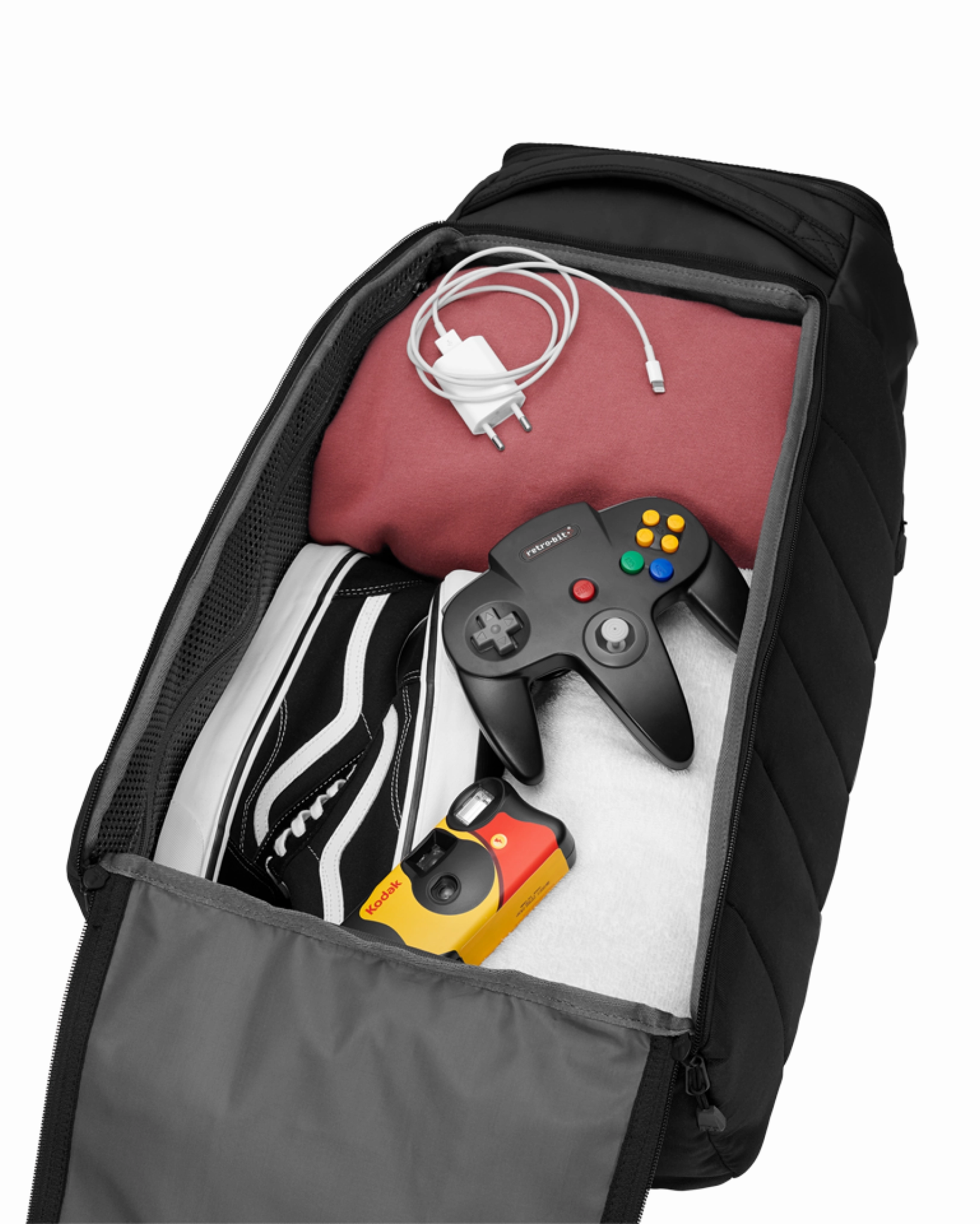 D_b_  Hugger 1st Generation Backpack 30L