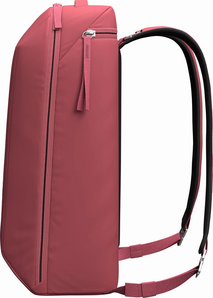 D_b Freya 1st Generation Backpack (16L)