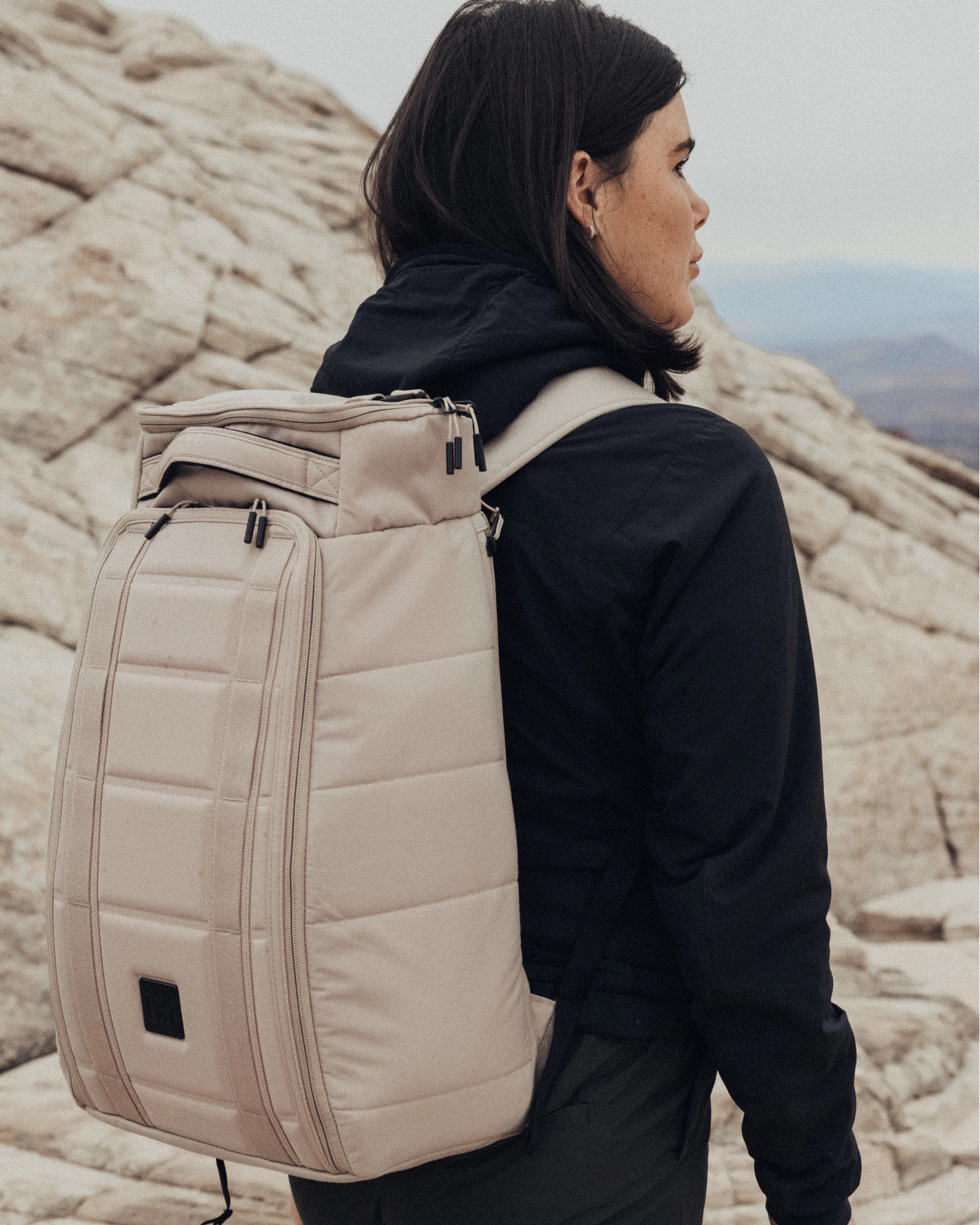 D_b_ Hugger Backpack 25L