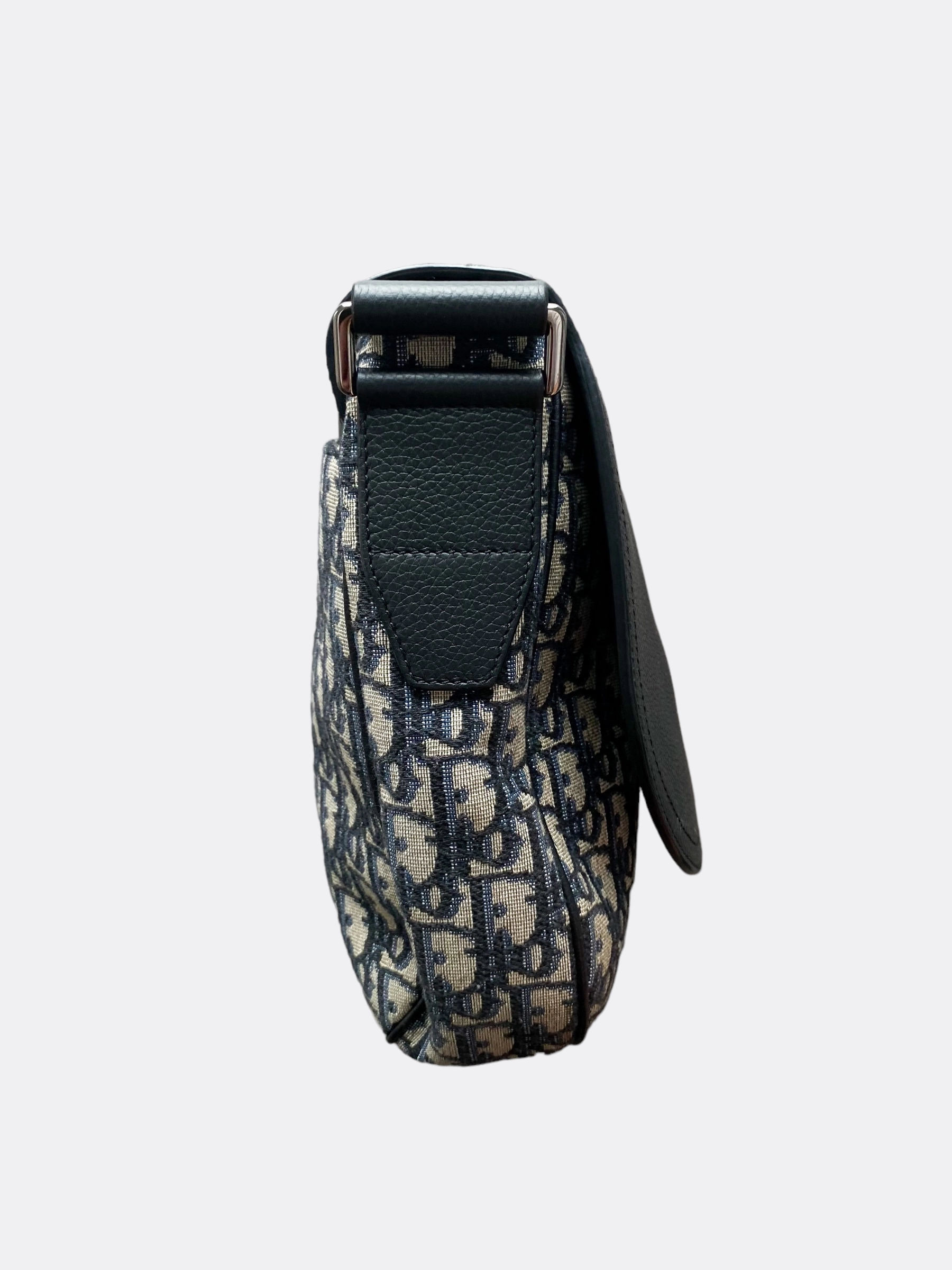 Dior Oblique Large Saddle Messenger Bag