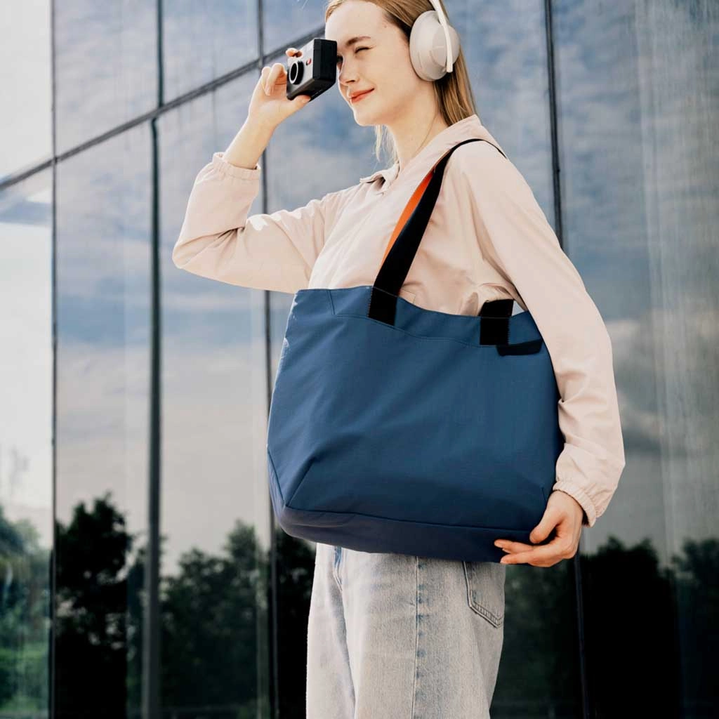 Elements Tote