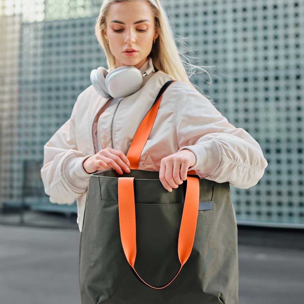 Elements Tote