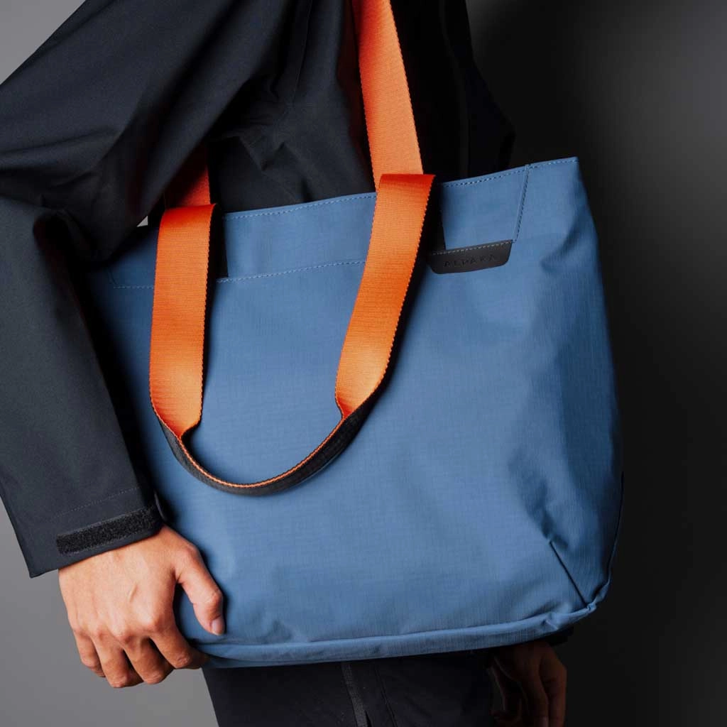Elements Tote