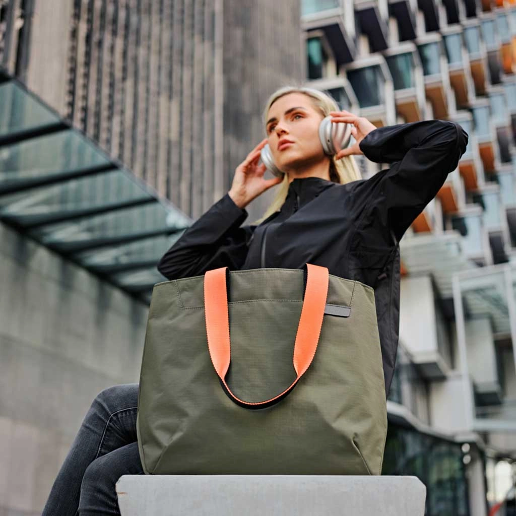 Elements Tote