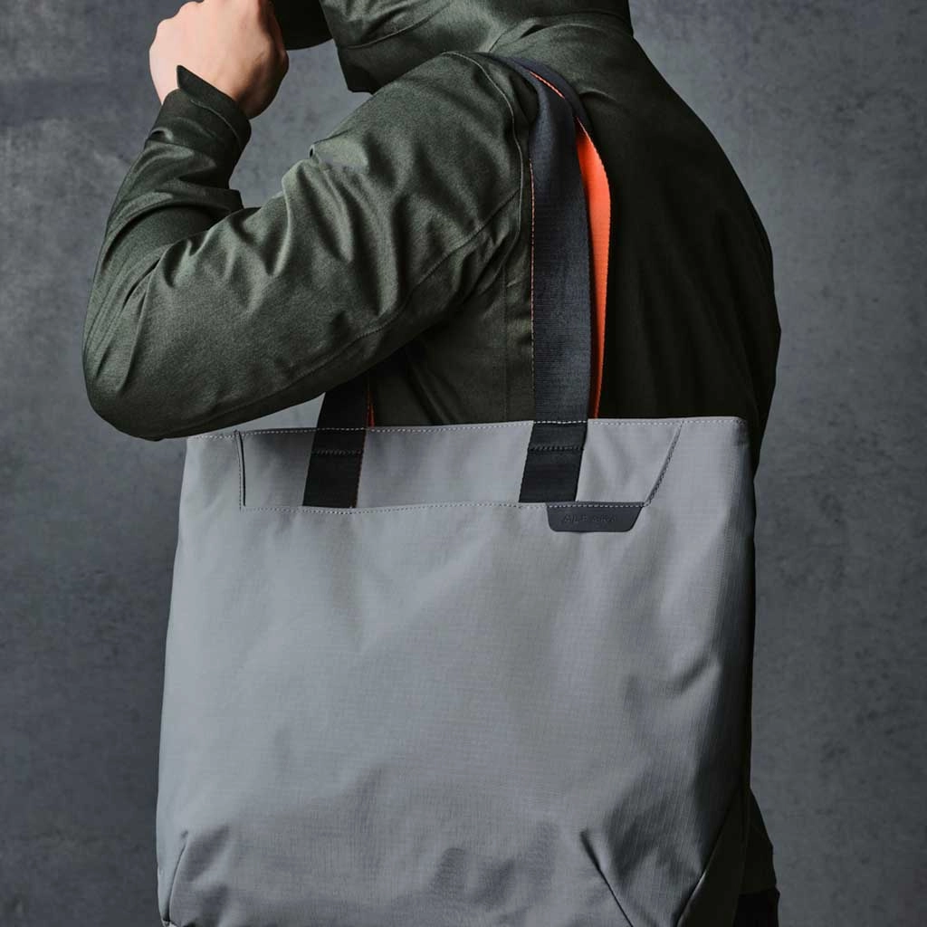 Elements Tote
