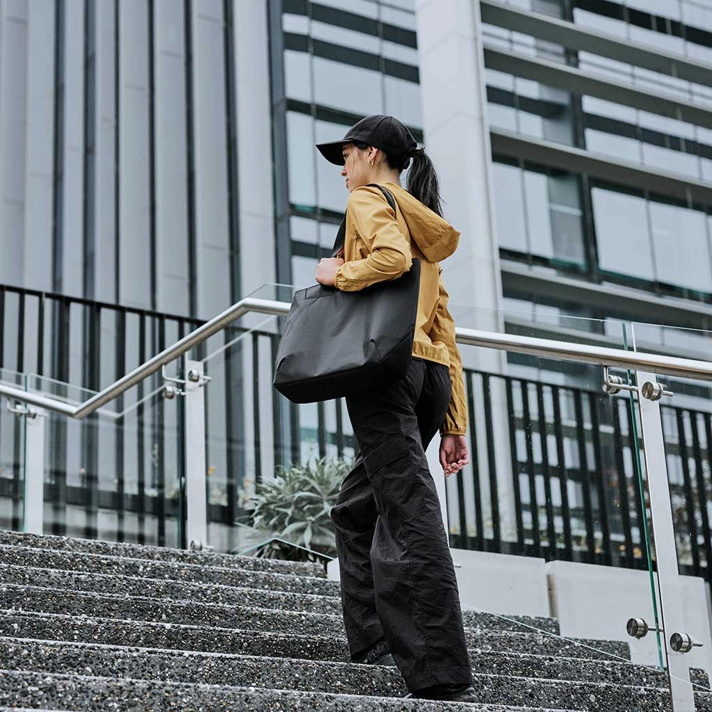 Elements Tote