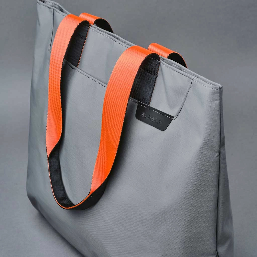 Elements Tote