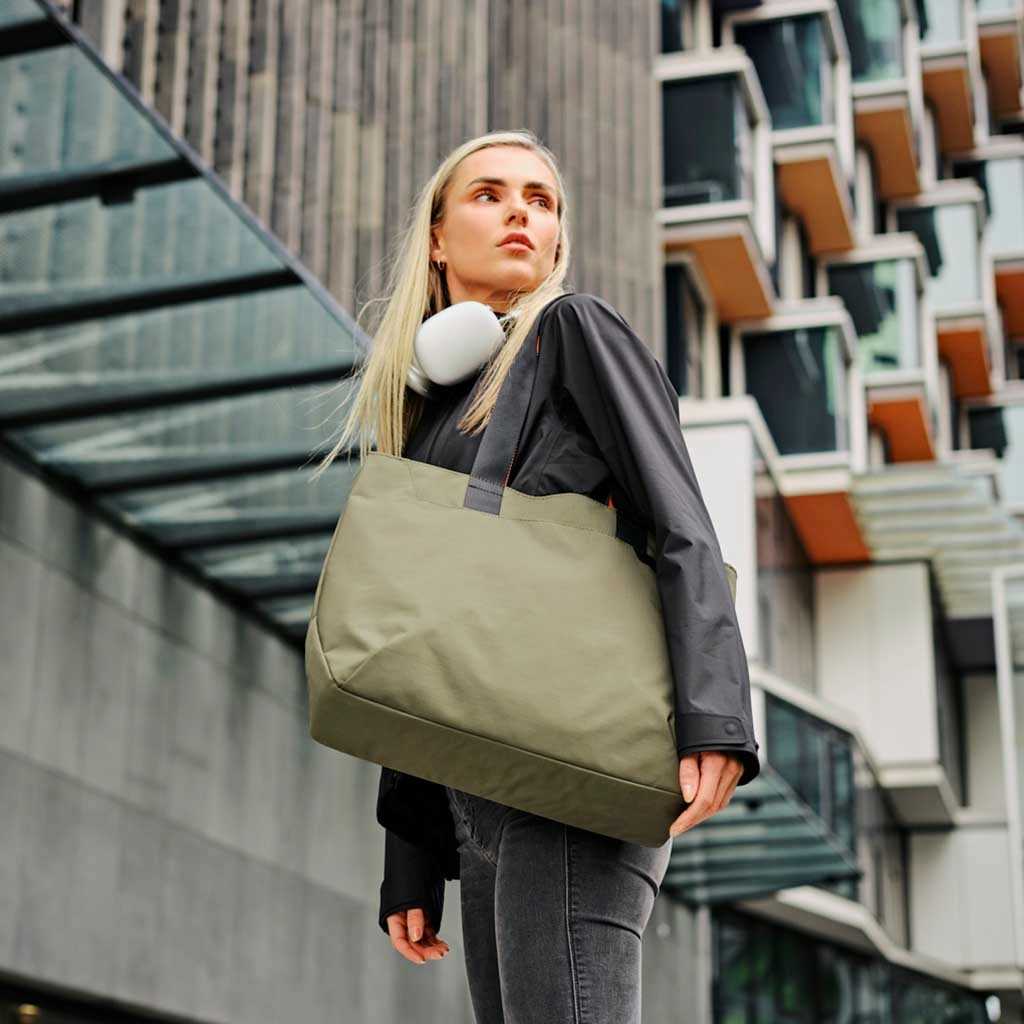 Elements Tote