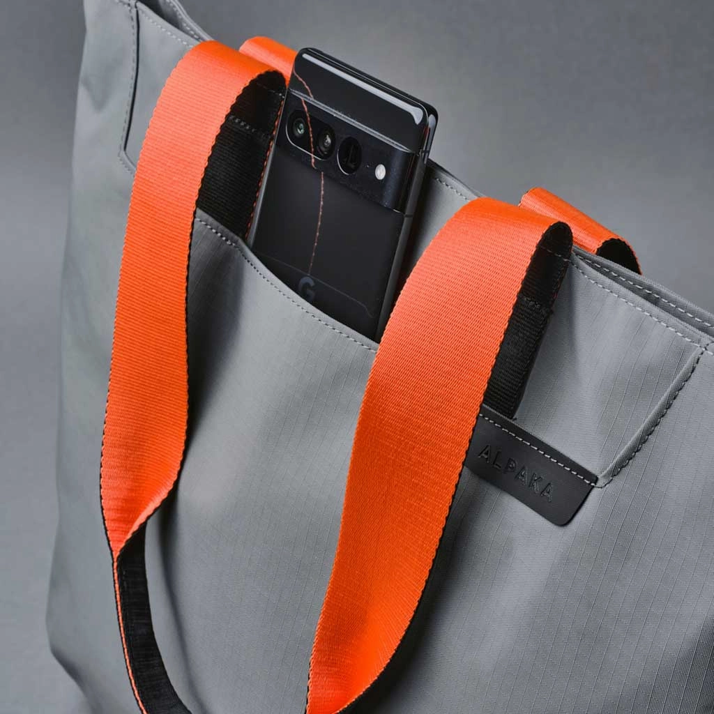 Elements Tote