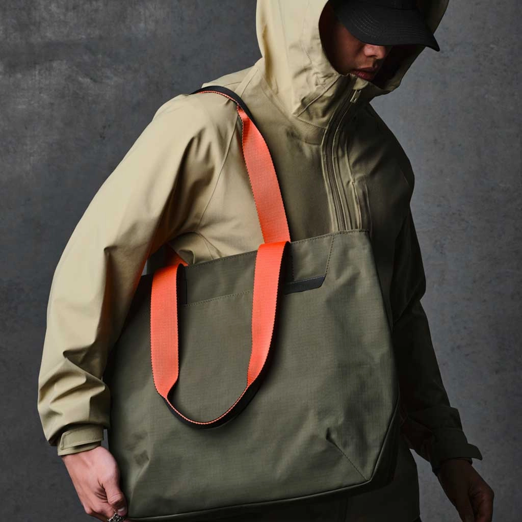 Elements Tote