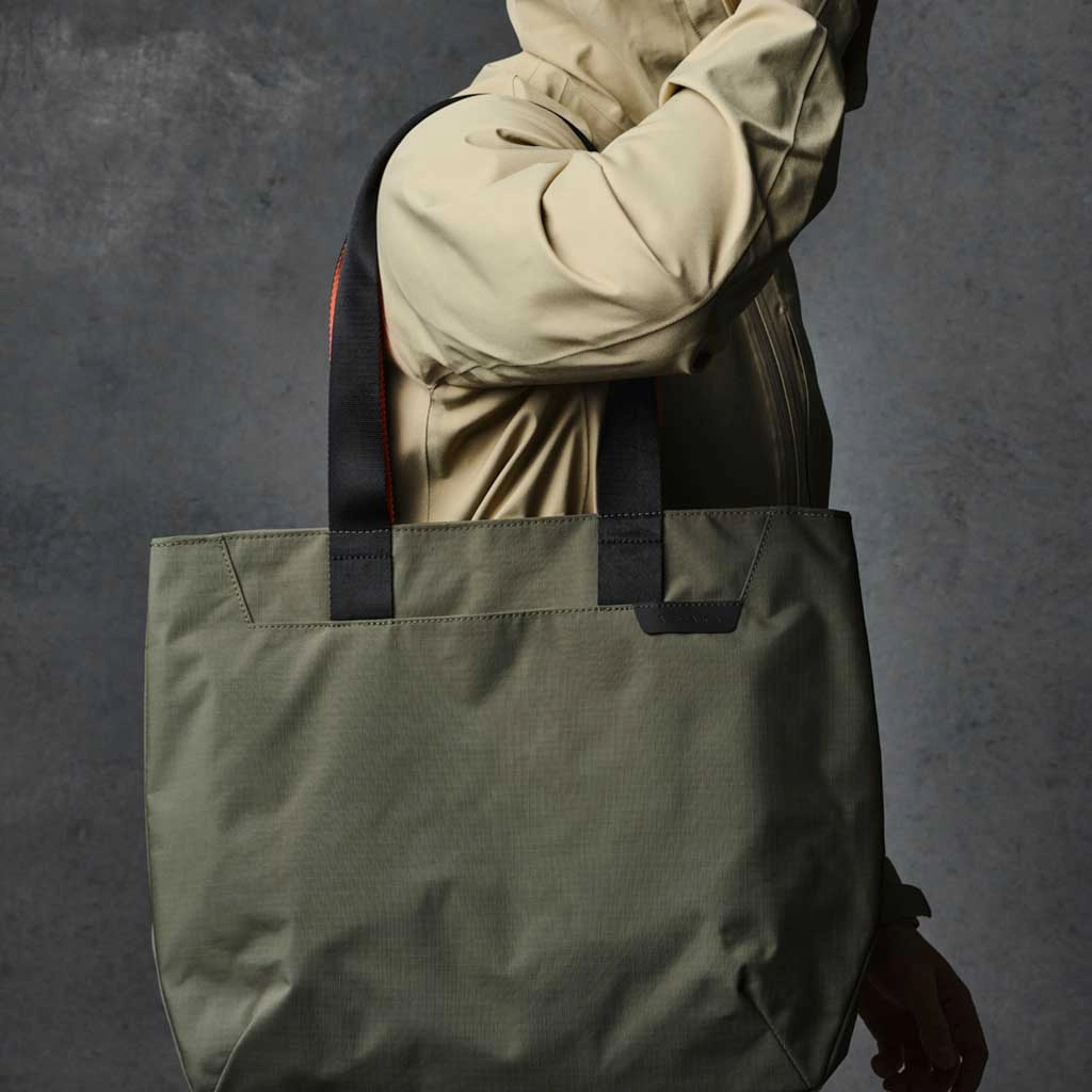 Elements Tote