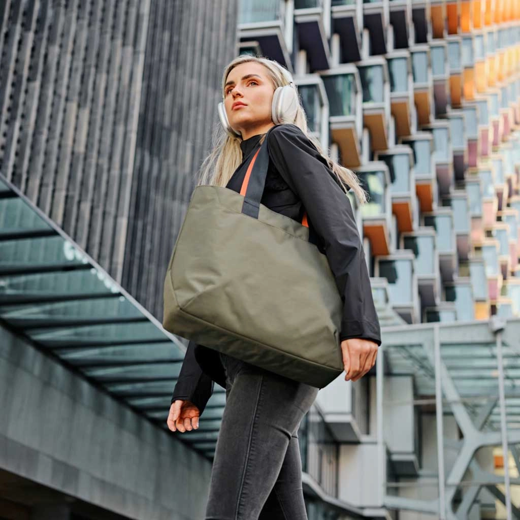 Elements Tote