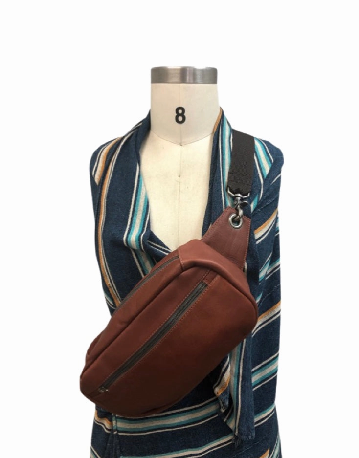fanny pack/crossbody