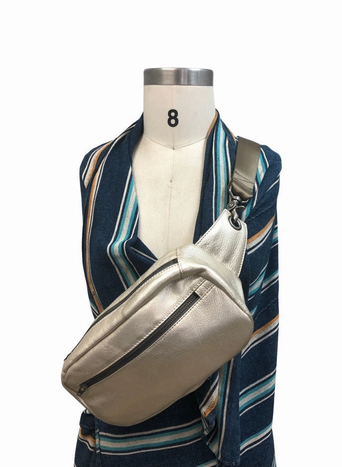 fanny pack/crossbody
