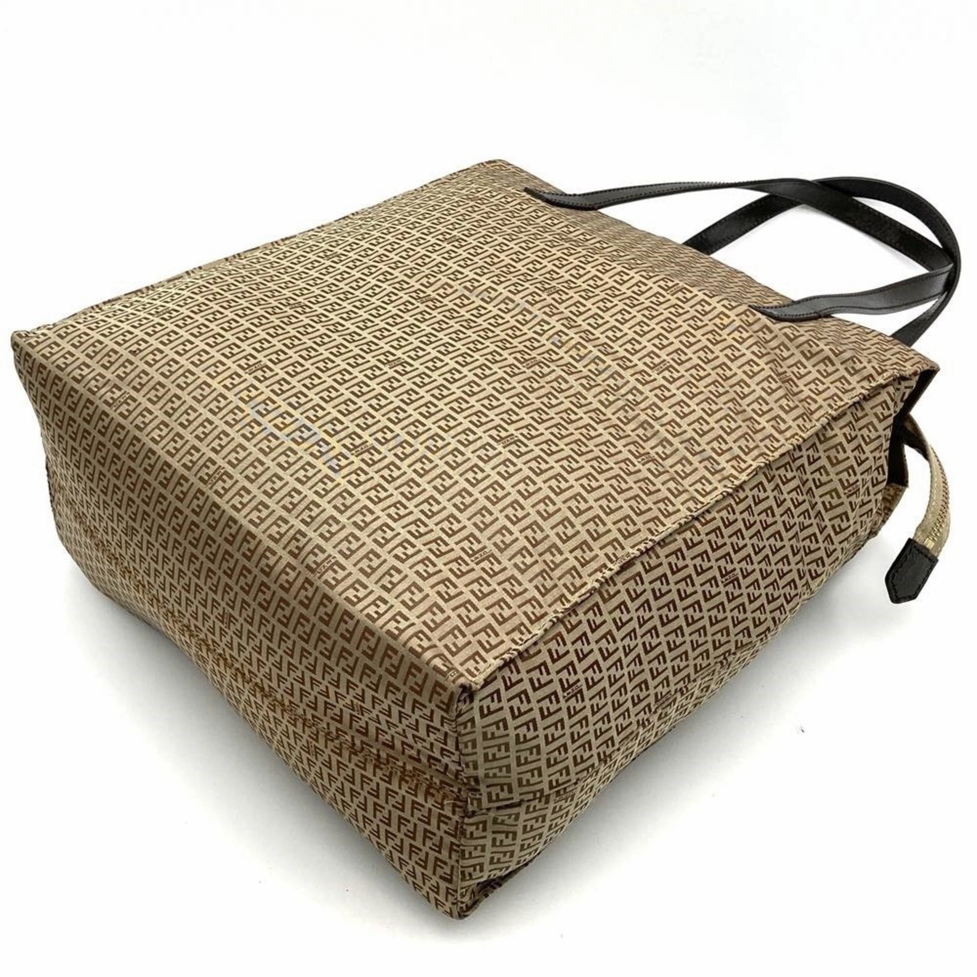 Fendi Nylon Tote Bag (Pre-Owned)