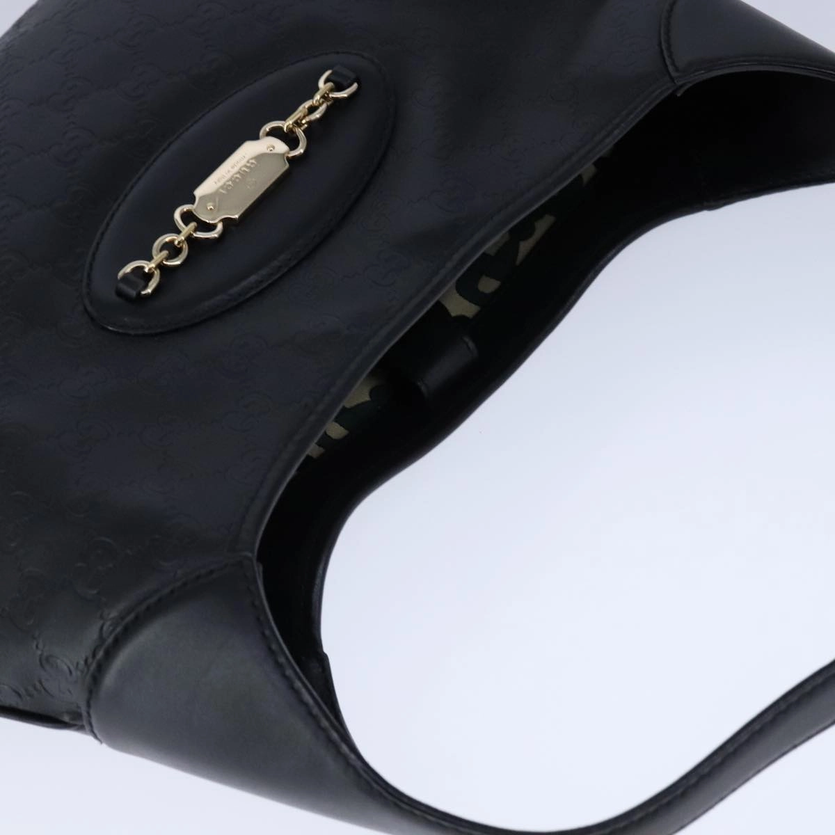 GG Marmont Leather Shoulder Bag