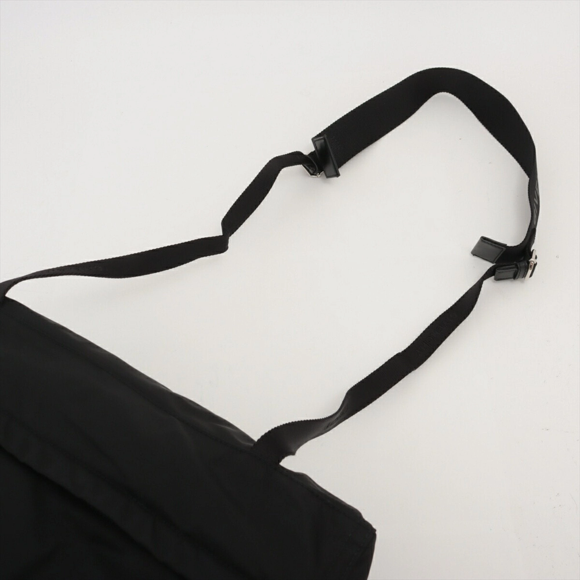 Givenchy Nylon Shoulder Bag (Pre-Owned)