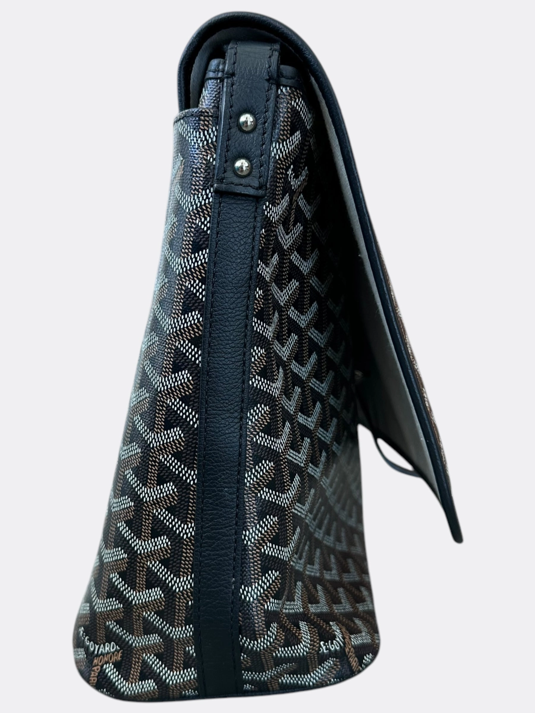 Goyard Black Capetien MM Messenger Bag