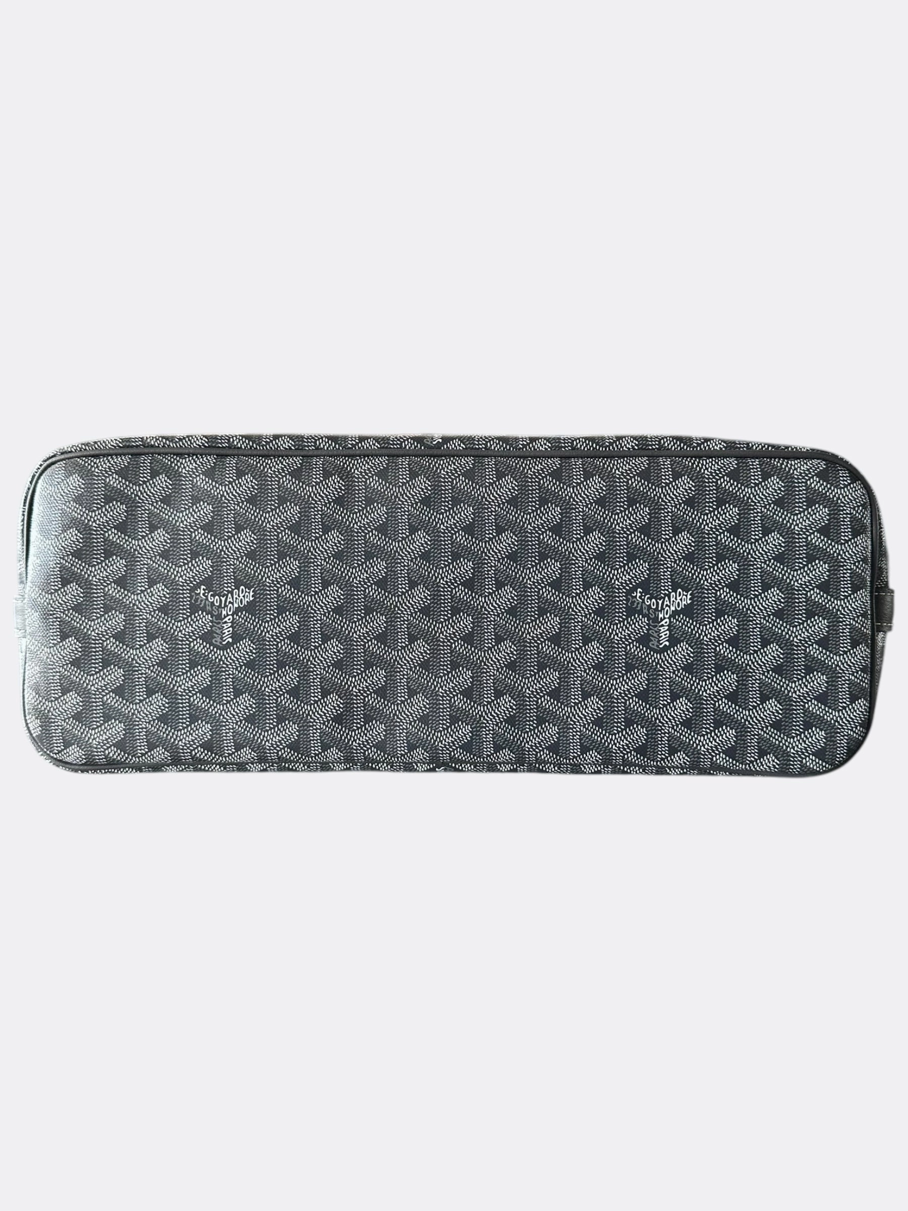 Goyard Grey Capetien MM Messenger Bag