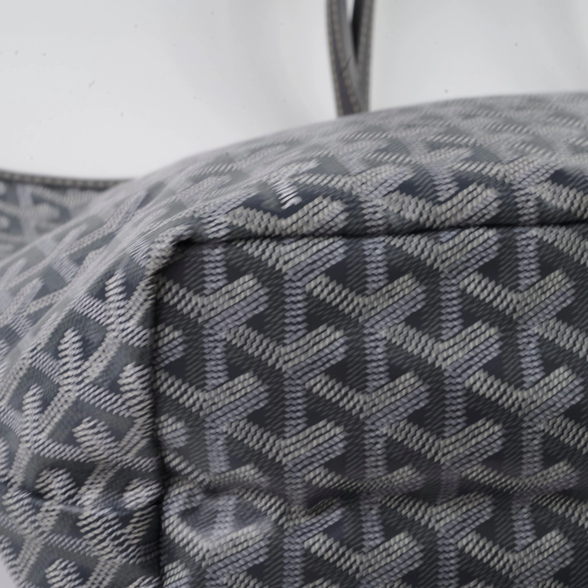 Goyard St Louis PM Grey Shoulder Bag