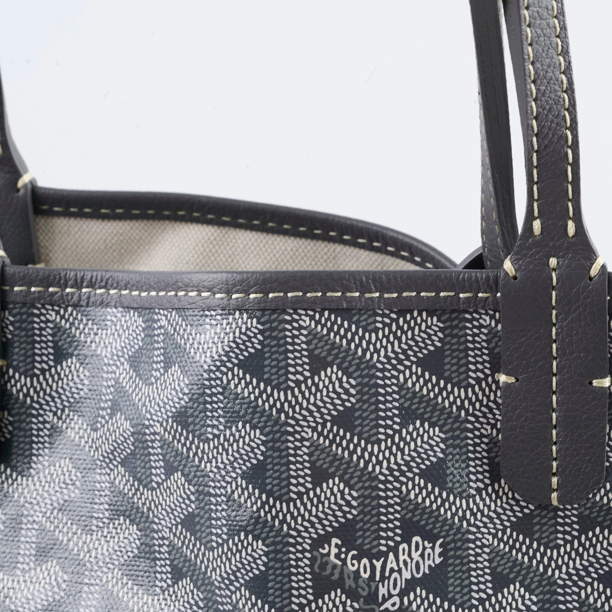 Goyard St Louis PM Grey Shoulder Bag