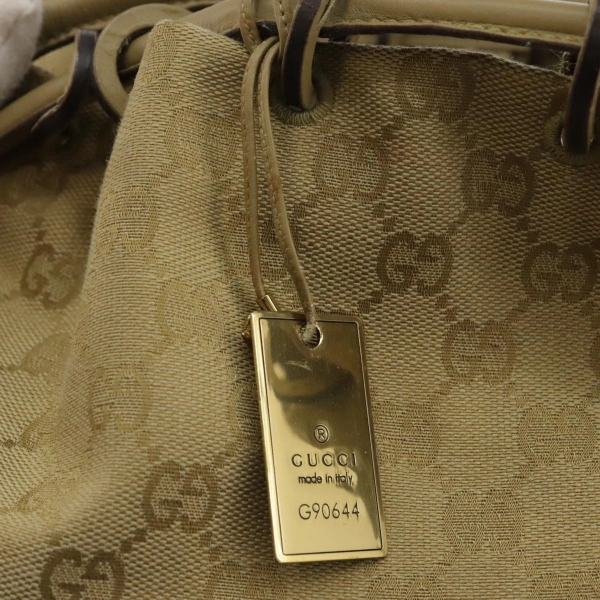 Gucci Beige Canvas Shoulder Bag ()