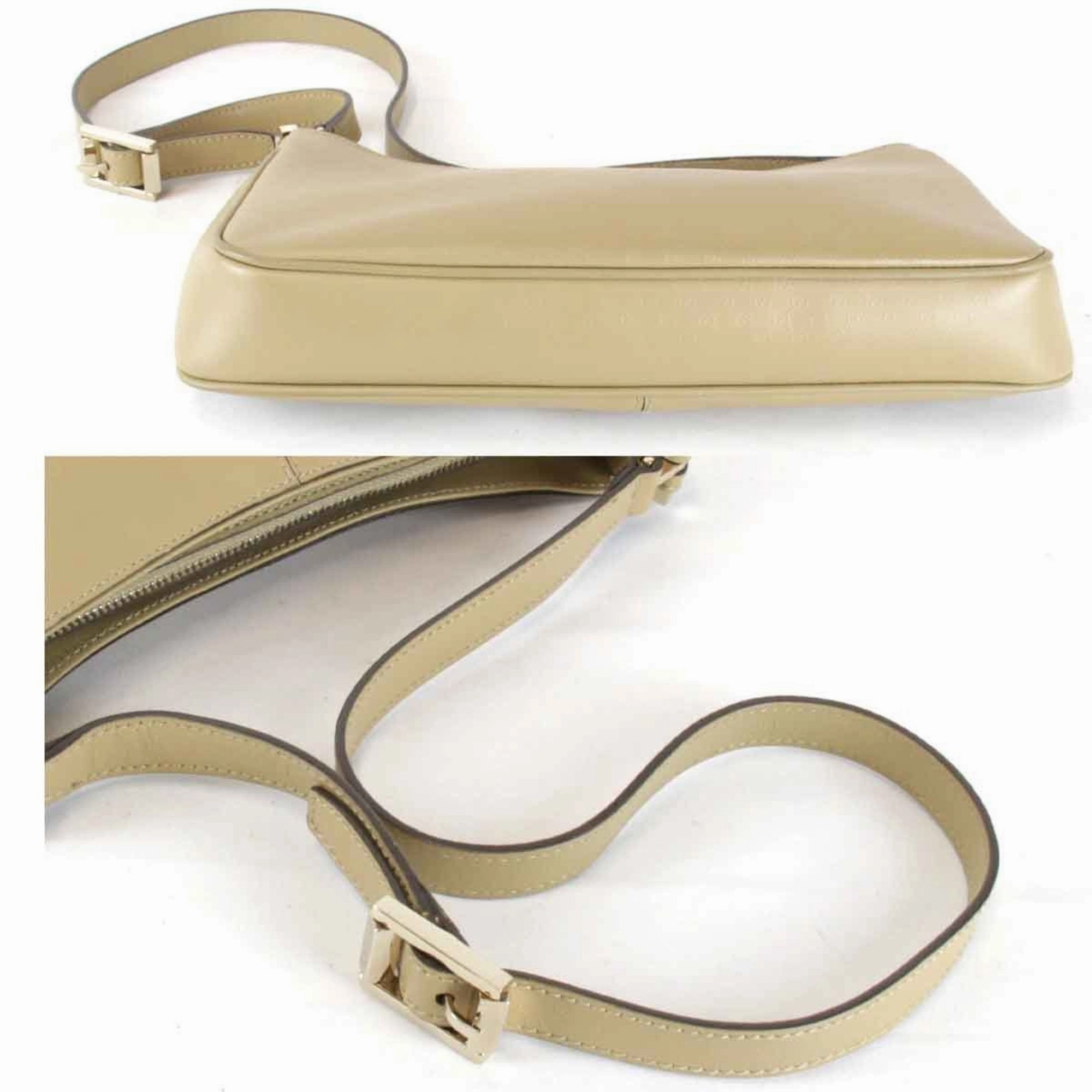 Gucci Beige Leather Shoulder Bag ()