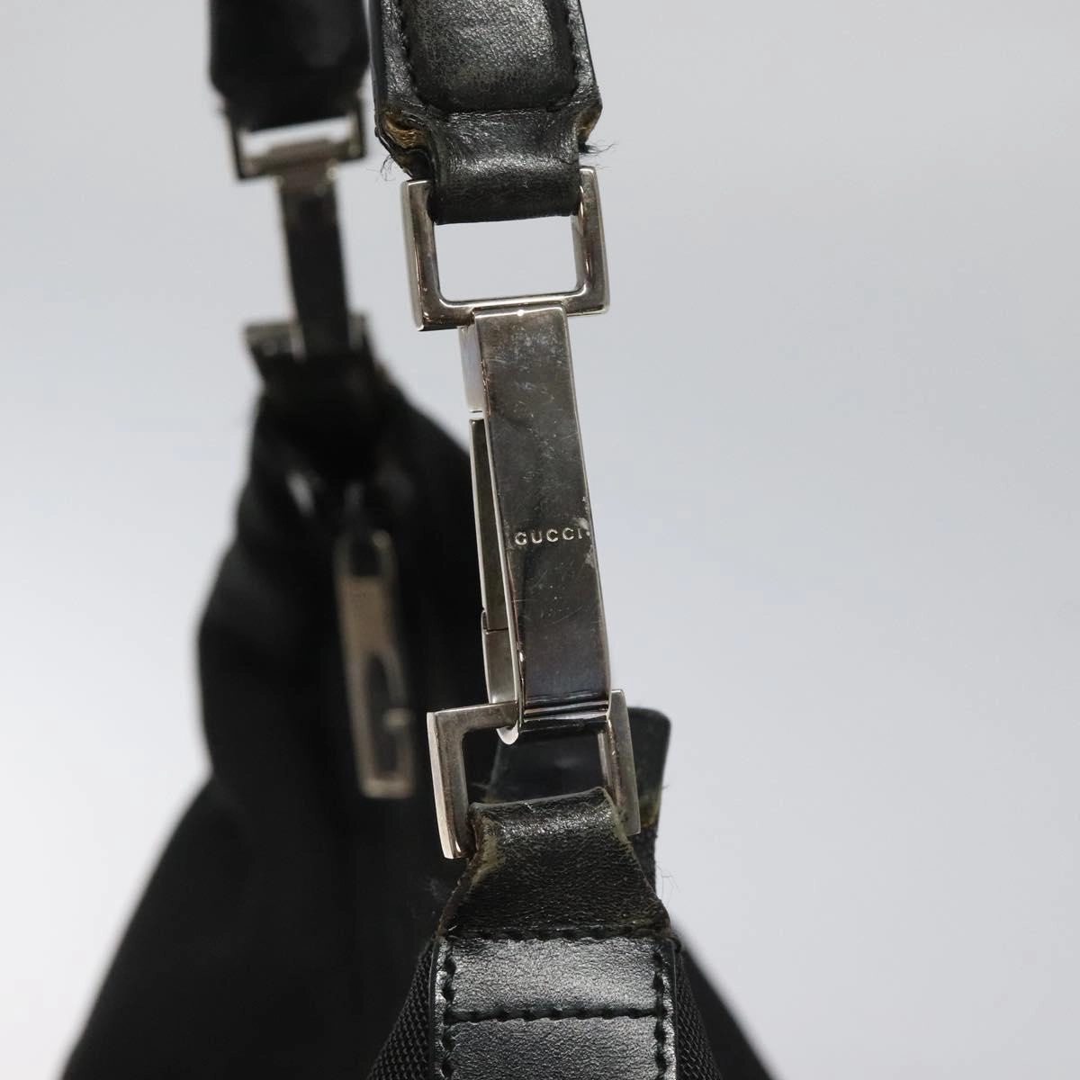 Gucci Black Canvas Shoulder Bag ()