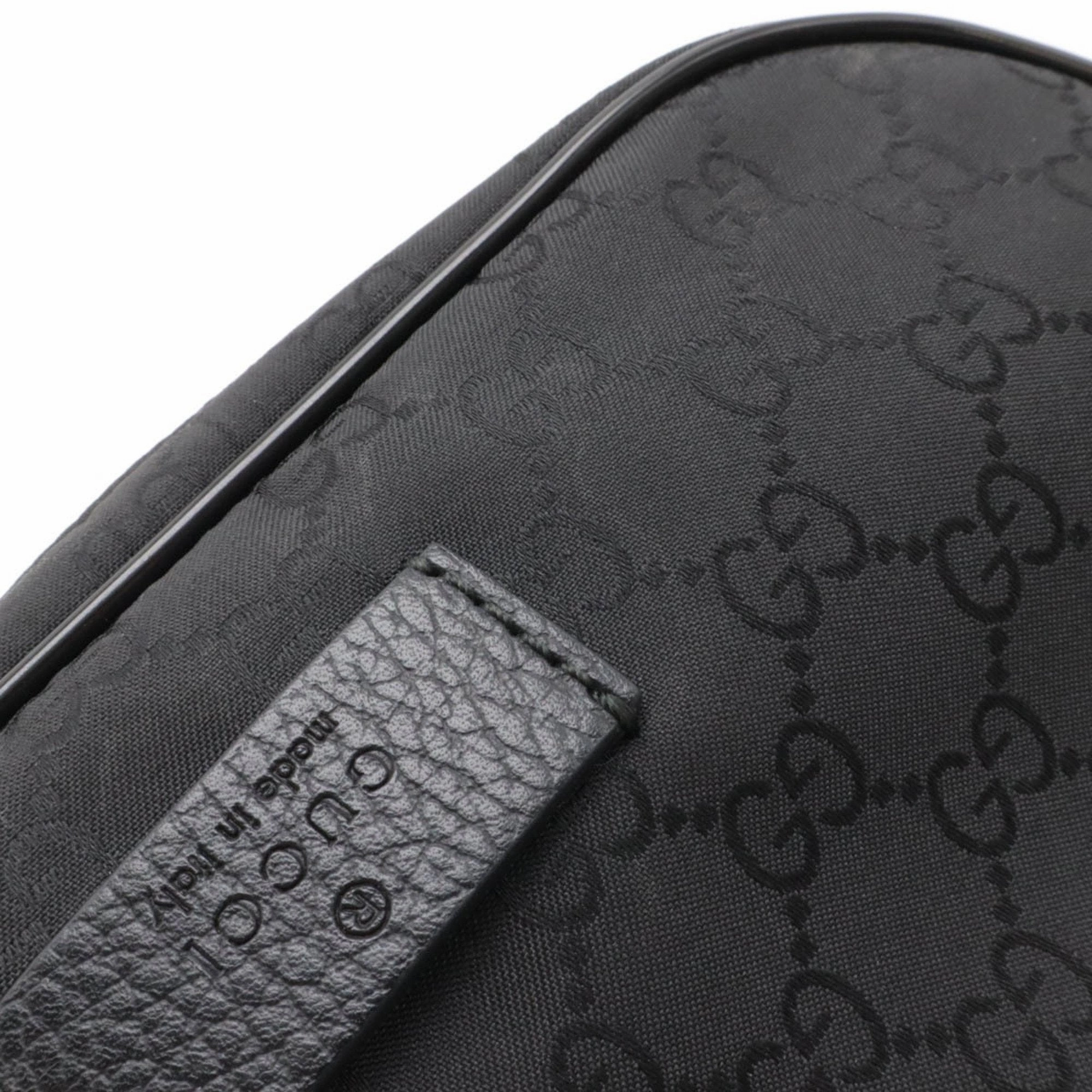 Gucci Black Nylon Leather Shoulder Bag Sling Bag ()