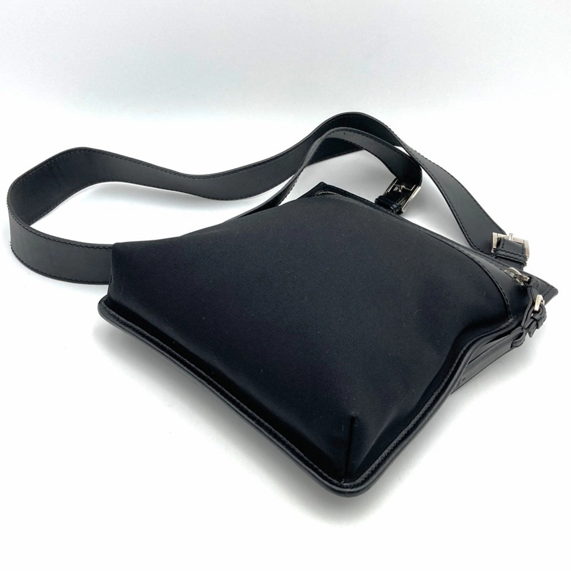 Gucci Canvas Leather Shoulder Bag Sling Bag (Pre-Owned)