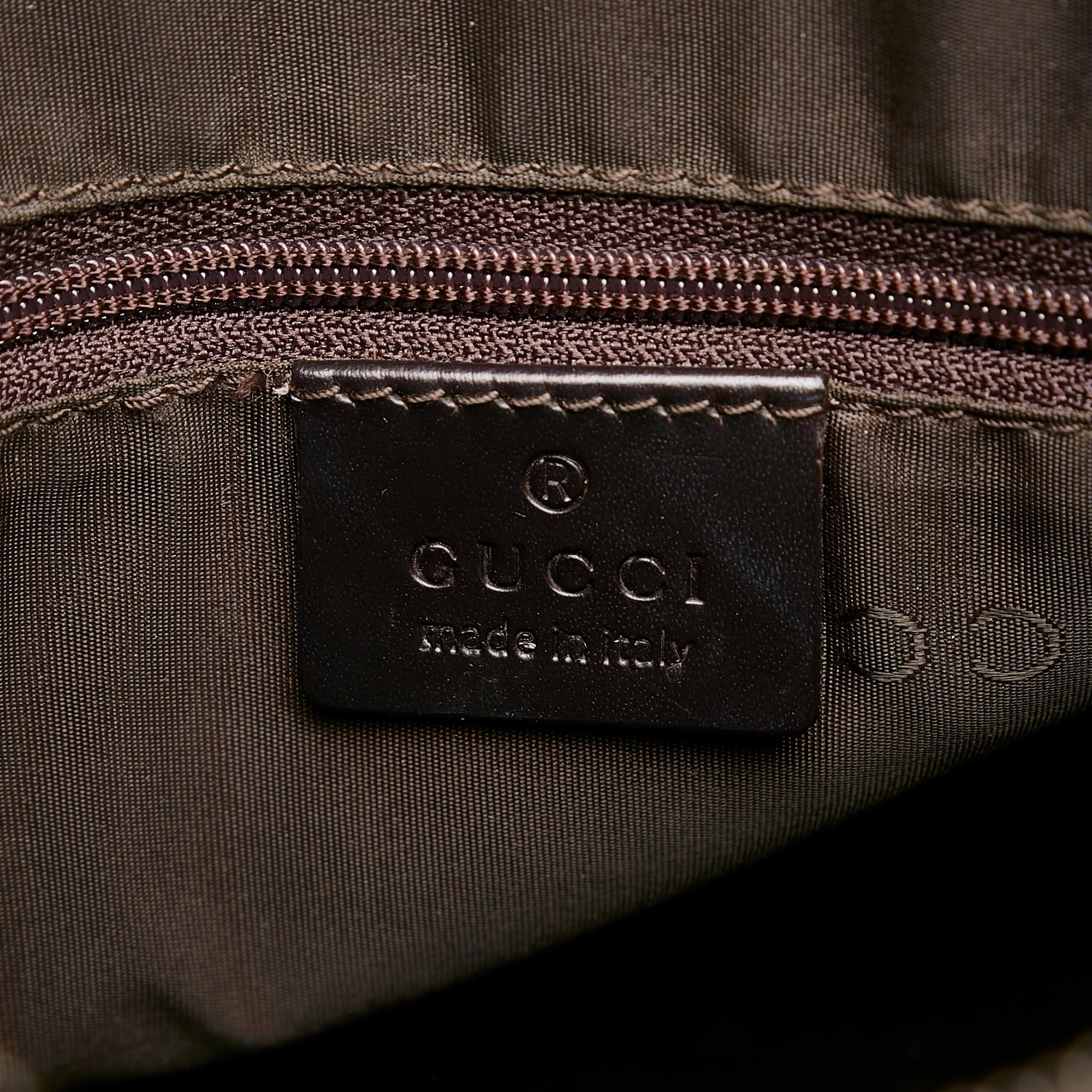 Gucci Canvas Shoulder Bag (SHG-32444)
