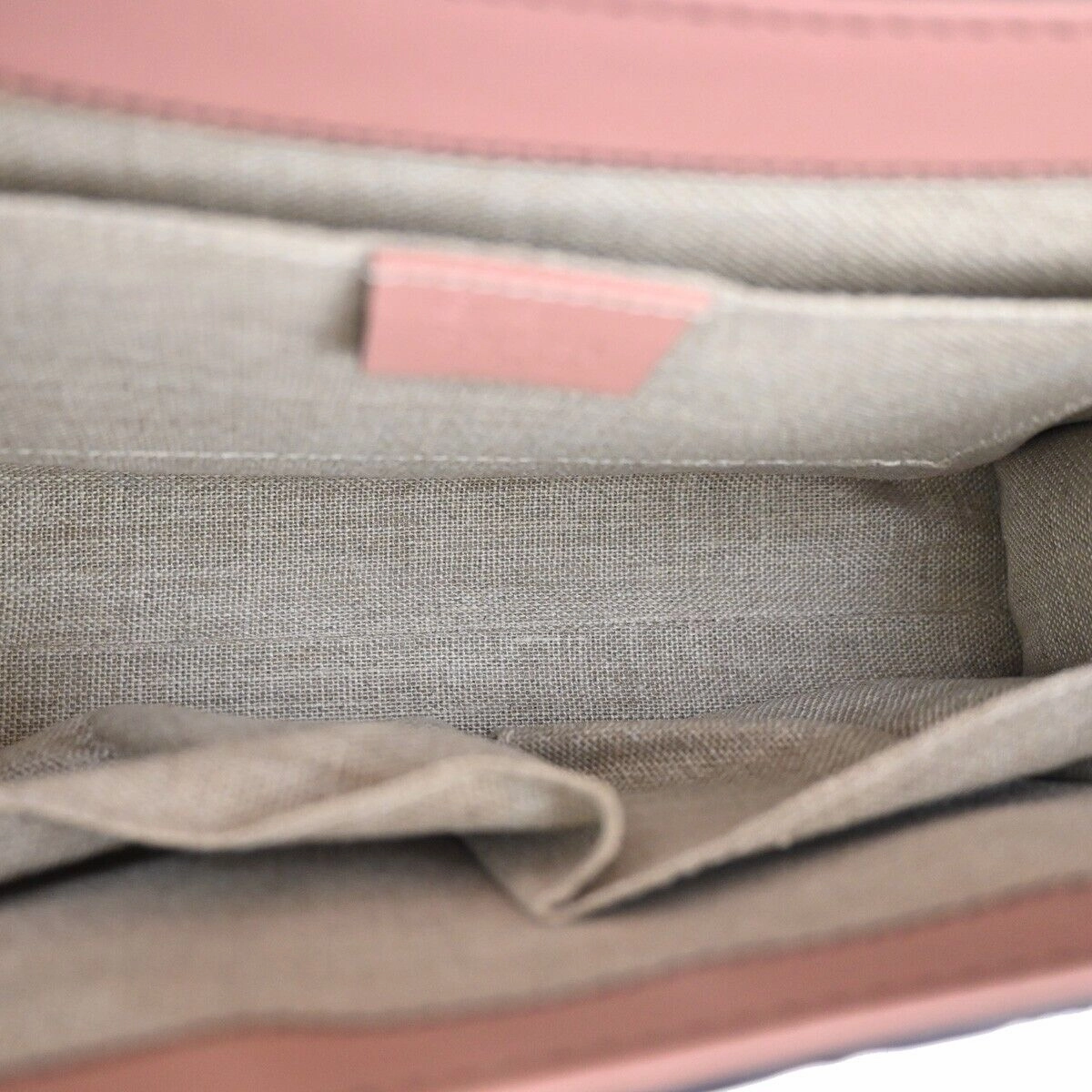 Gucci Emily  Leather Shoulder Bag ()