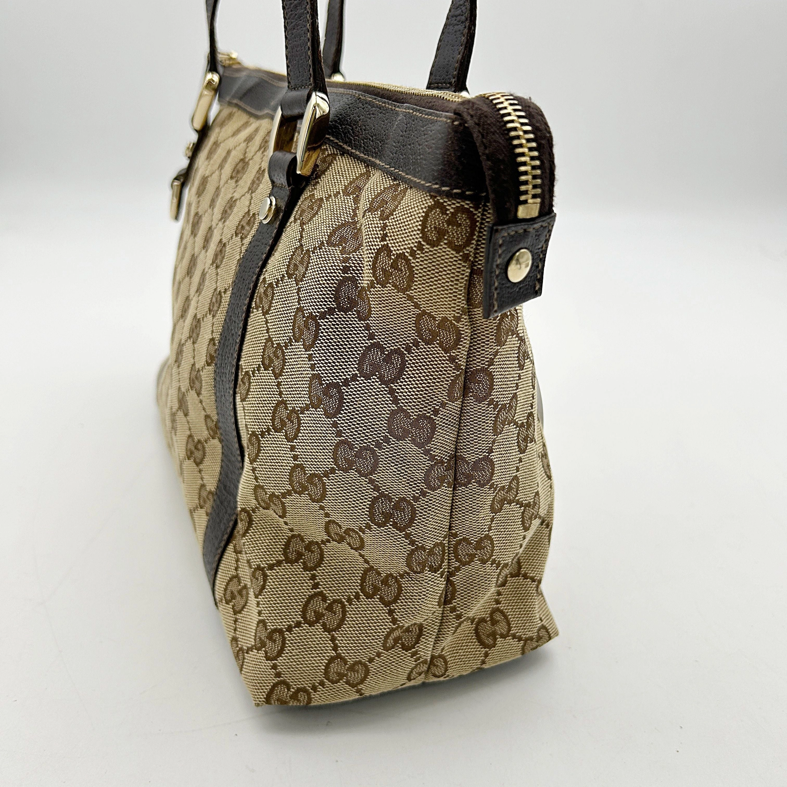 Gucci GG Canvas Abbey Medium - Totes, Handbags B03266BDU9