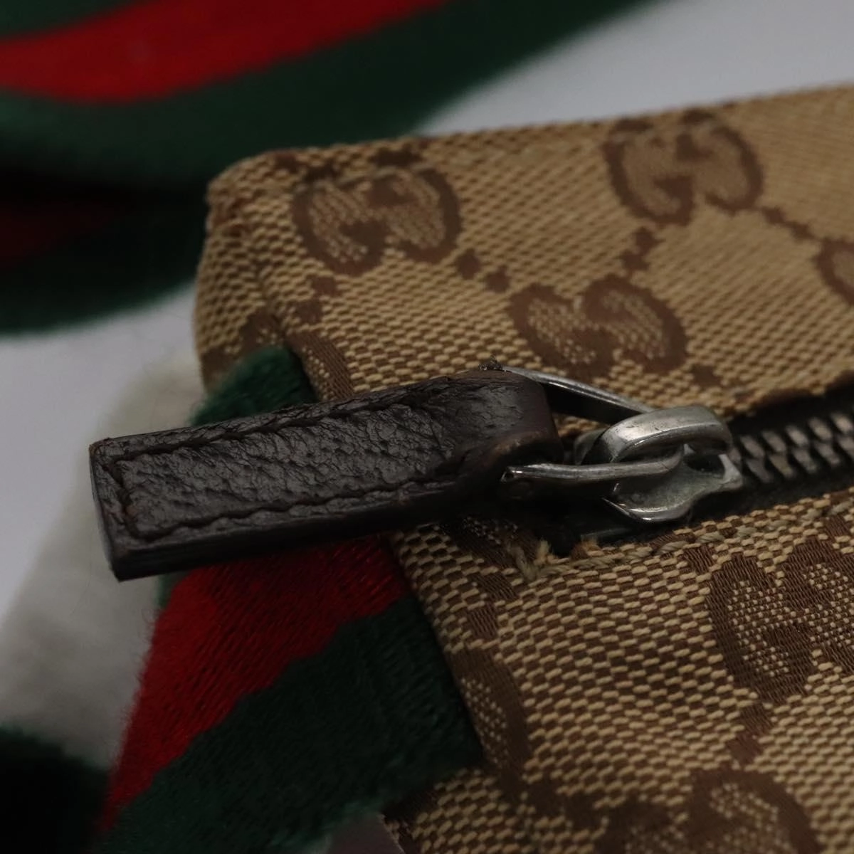 Gucci Gg Canvas Beige Canvas Shoulder Bag ()