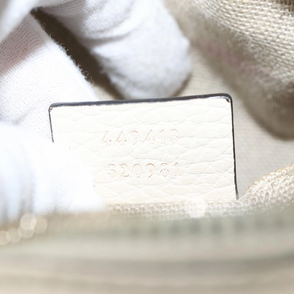 Gucci Gg Canvas  Canvas Shoulder Bag ()