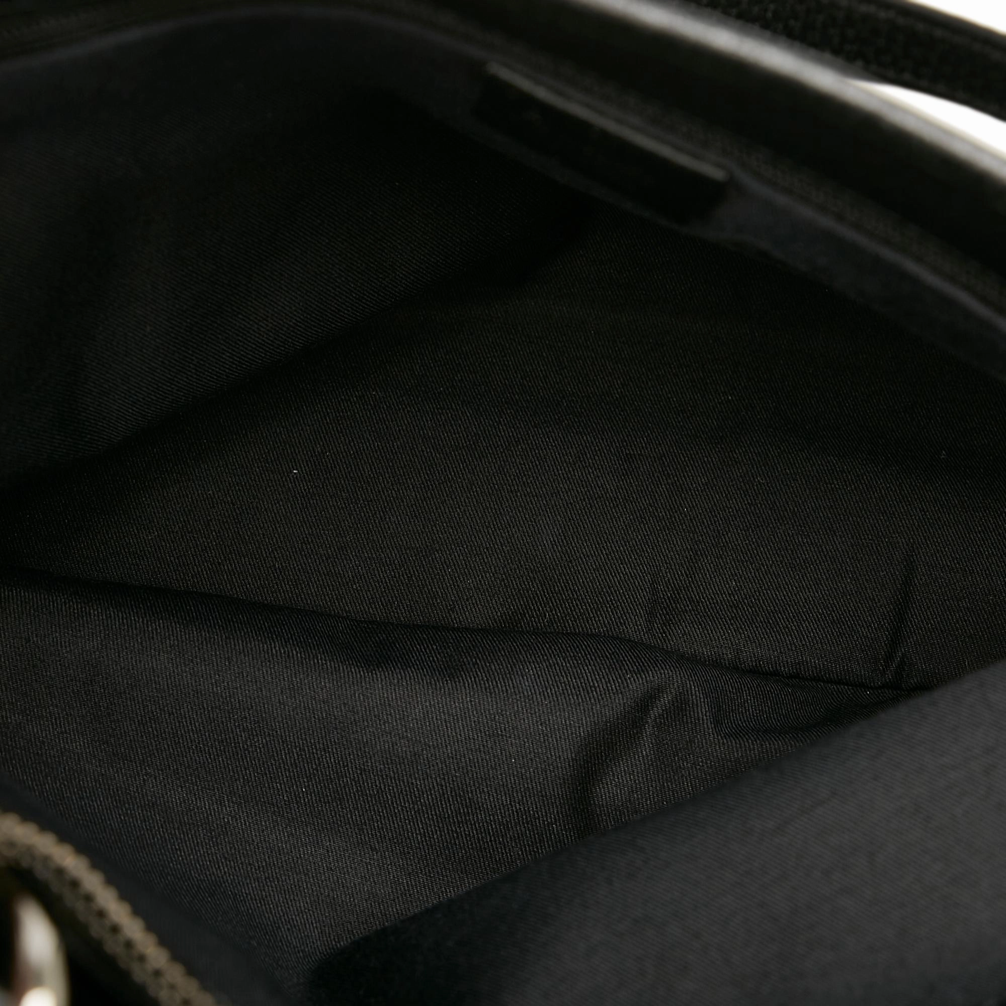 Gucci GG Canvas Eclipse Shoulder Bag (SHG-31969)