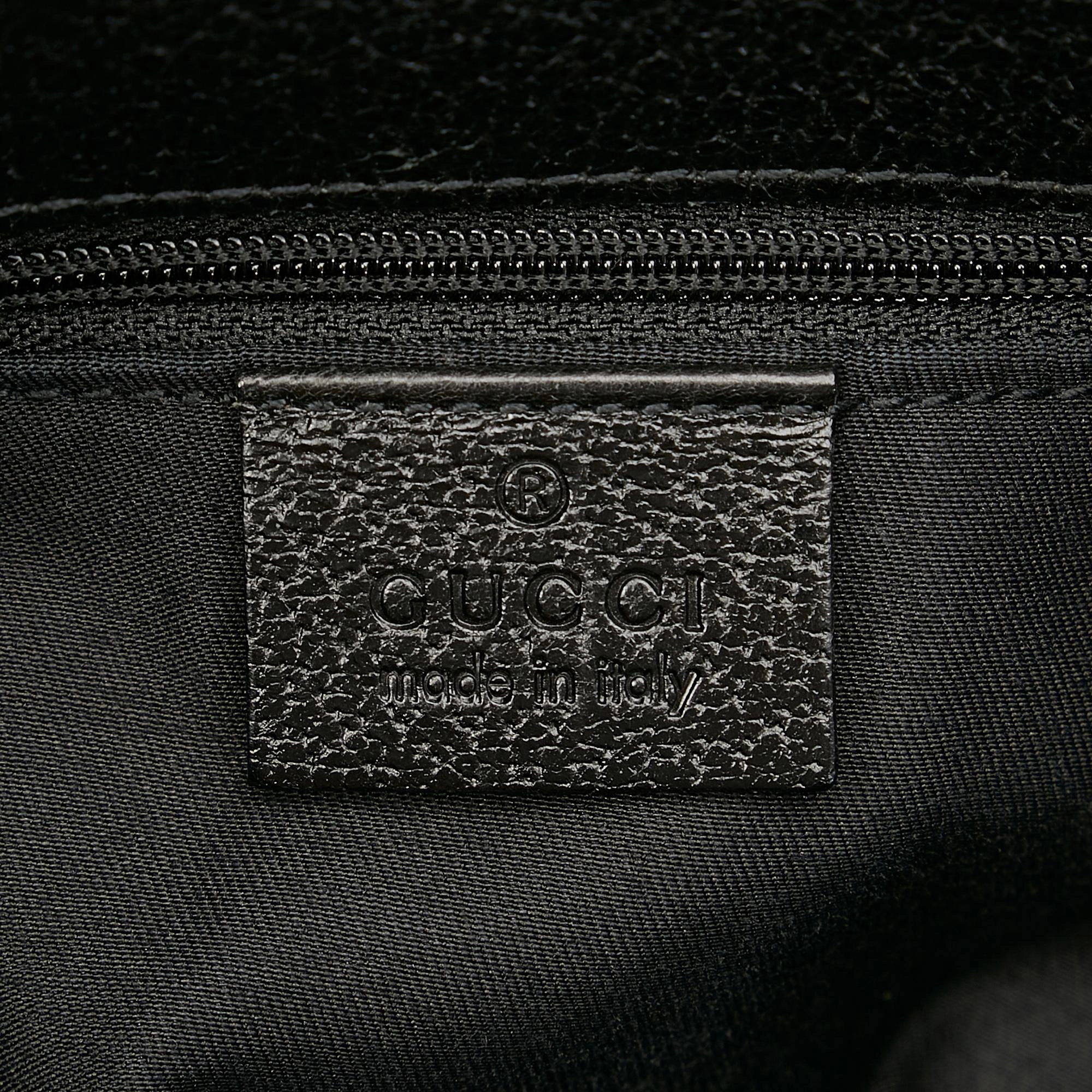 Gucci GG Canvas Eclipse Shoulder Bag (SHG-31969)