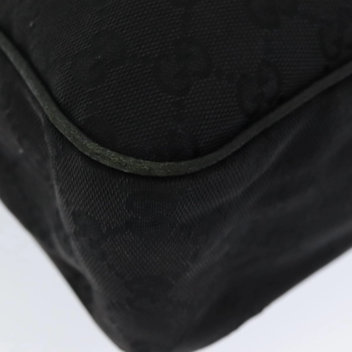 GUCCI GG Canvas Shoulder Bag Black 131211  ki4683