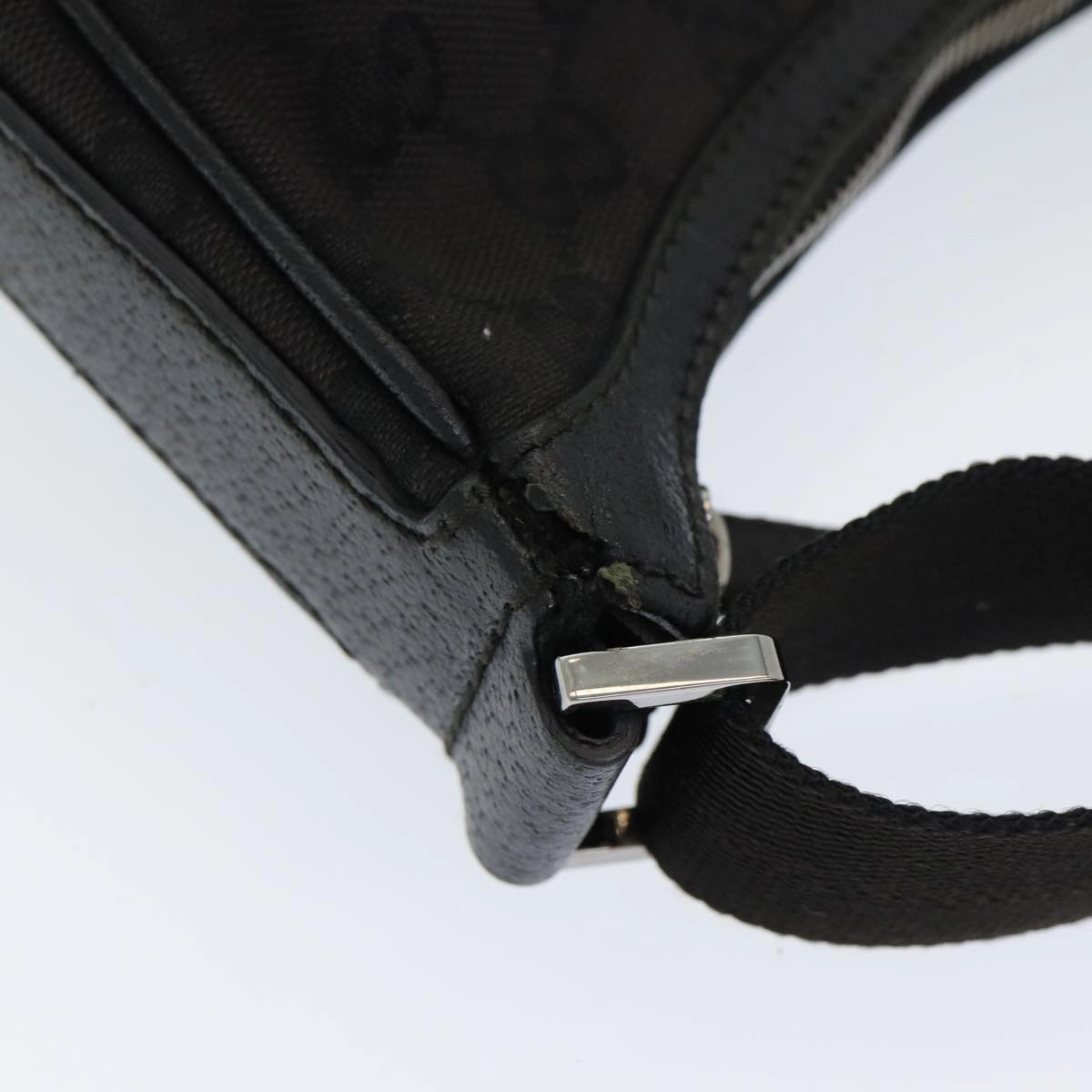GUCCI GG Canvas Shoulder Bag Black 131211  ki4683