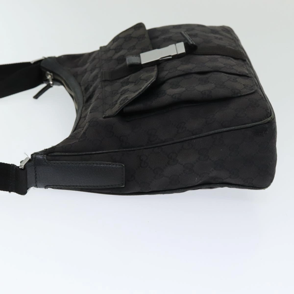GUCCI GG Canvas Shoulder Bag Black 131211  ki4683