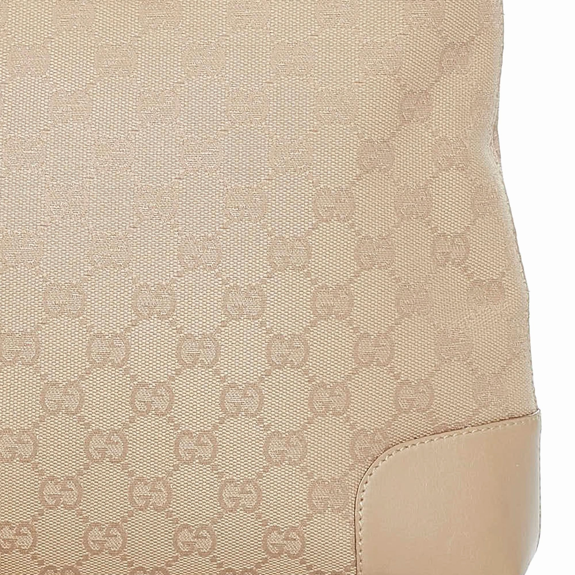 Gucci GG Canvas Shoulder Bag (SHG-32853)
