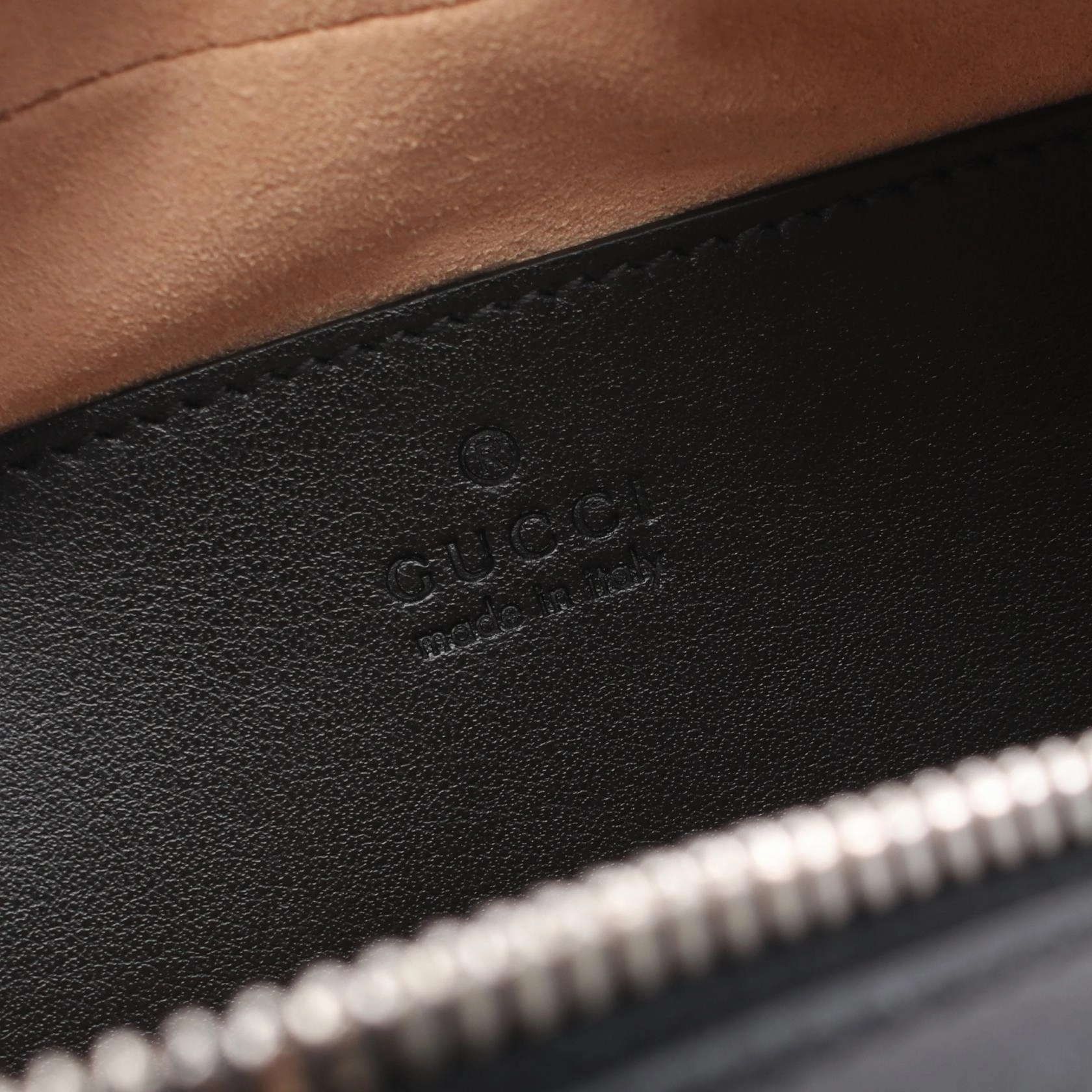Gucci GG Marmont Leather Shoulder Bag