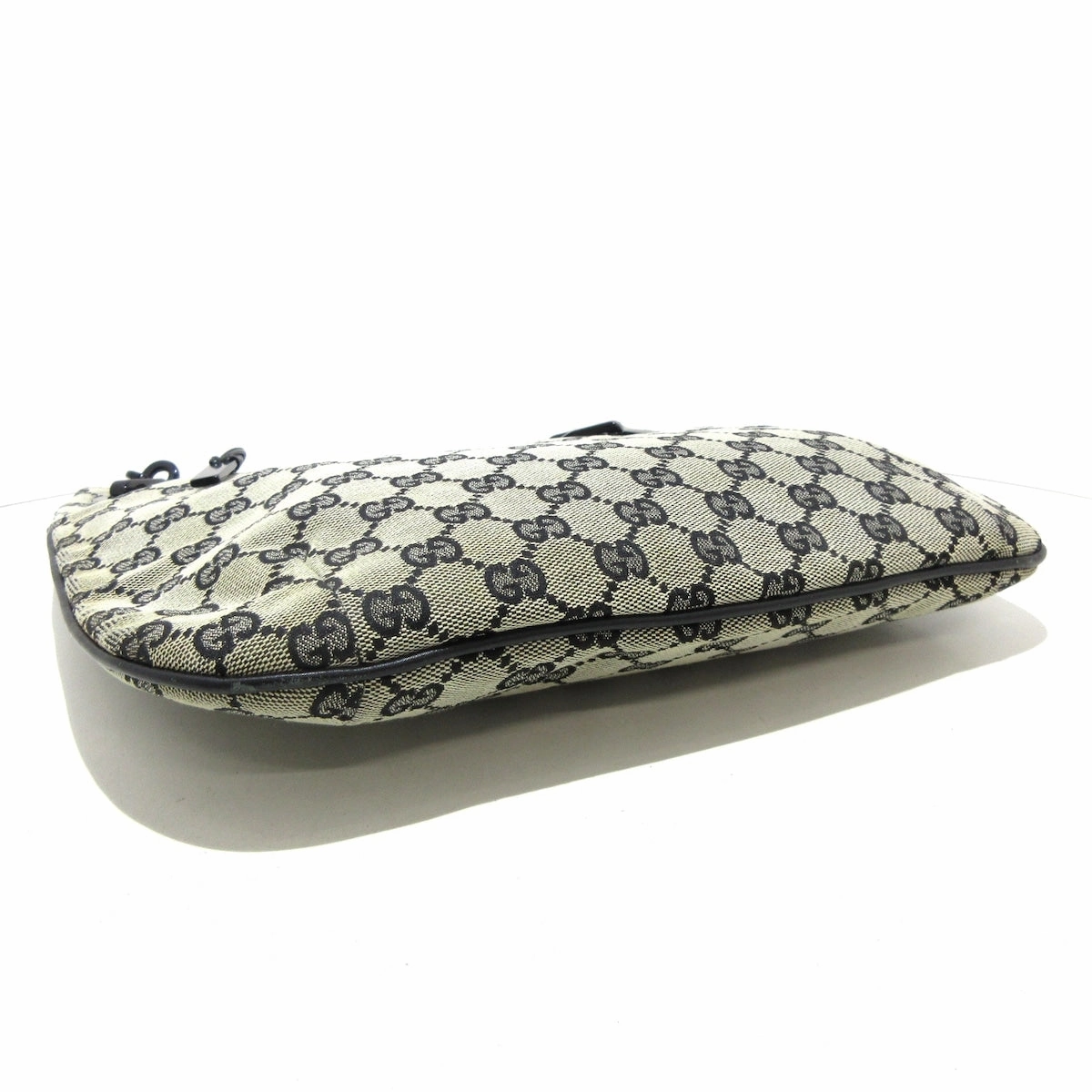Gucci Gg Pattern  Canvas Shoulder Bag ()