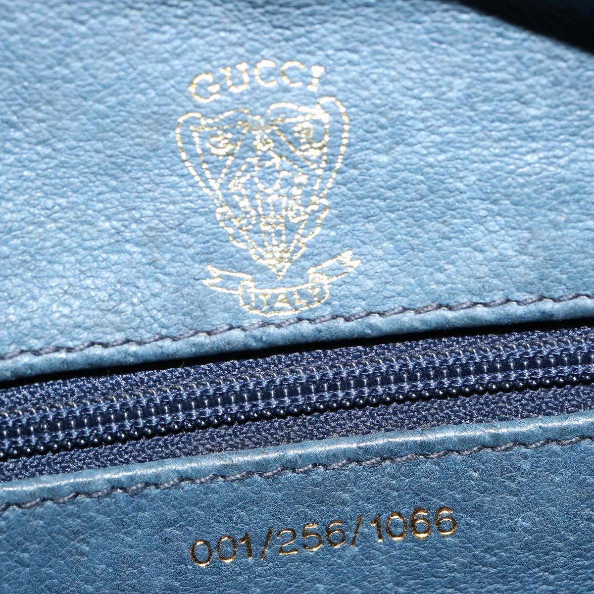 GUCCI GG Supreme Shoulder Bag PCV Navy 001 256 1066  76733