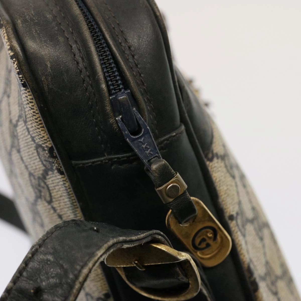 GUCCI GG Supreme Shoulder Bag PCV Navy 001 256 1066  76733