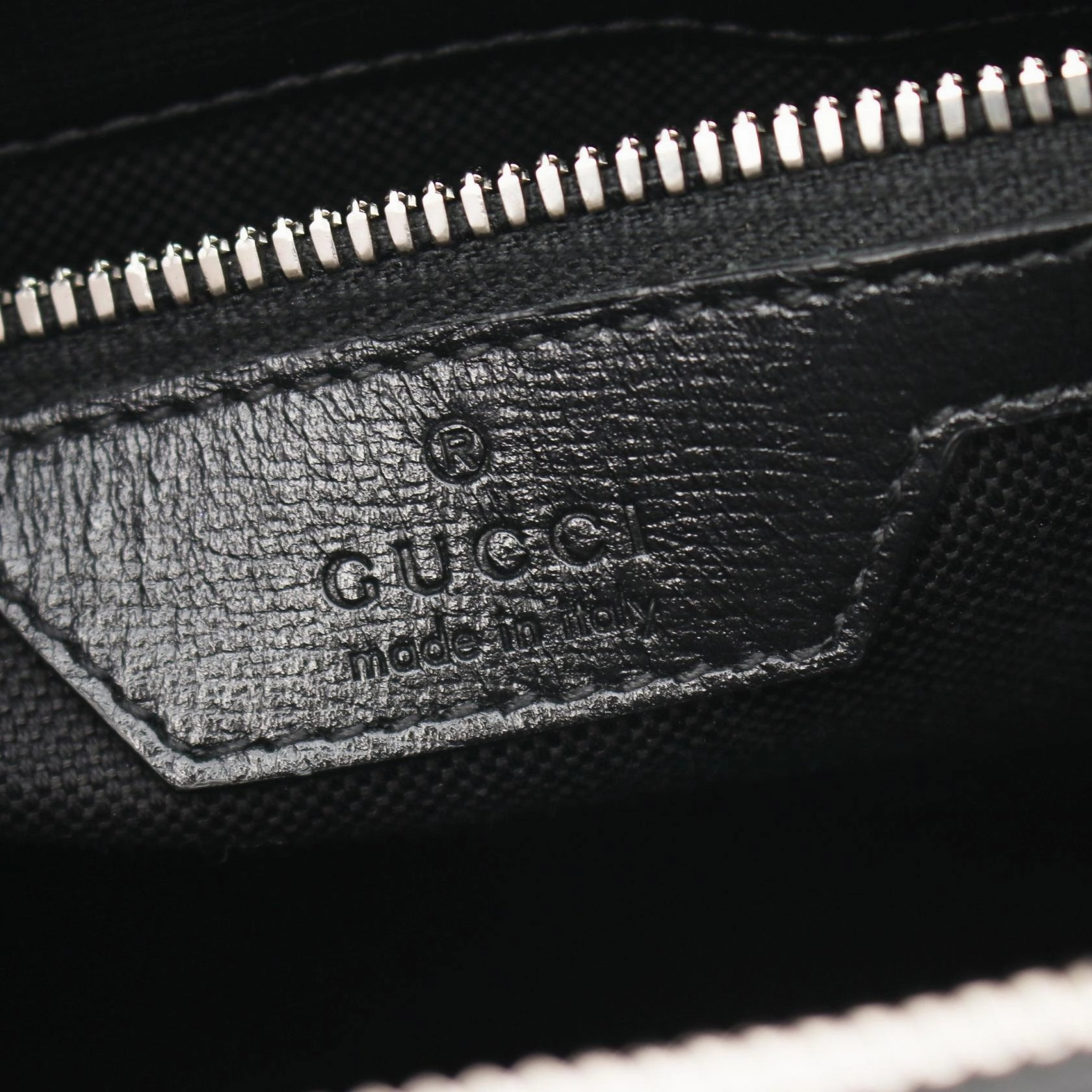 Gucci GG Supreme Shoulder Bag PVC Leather