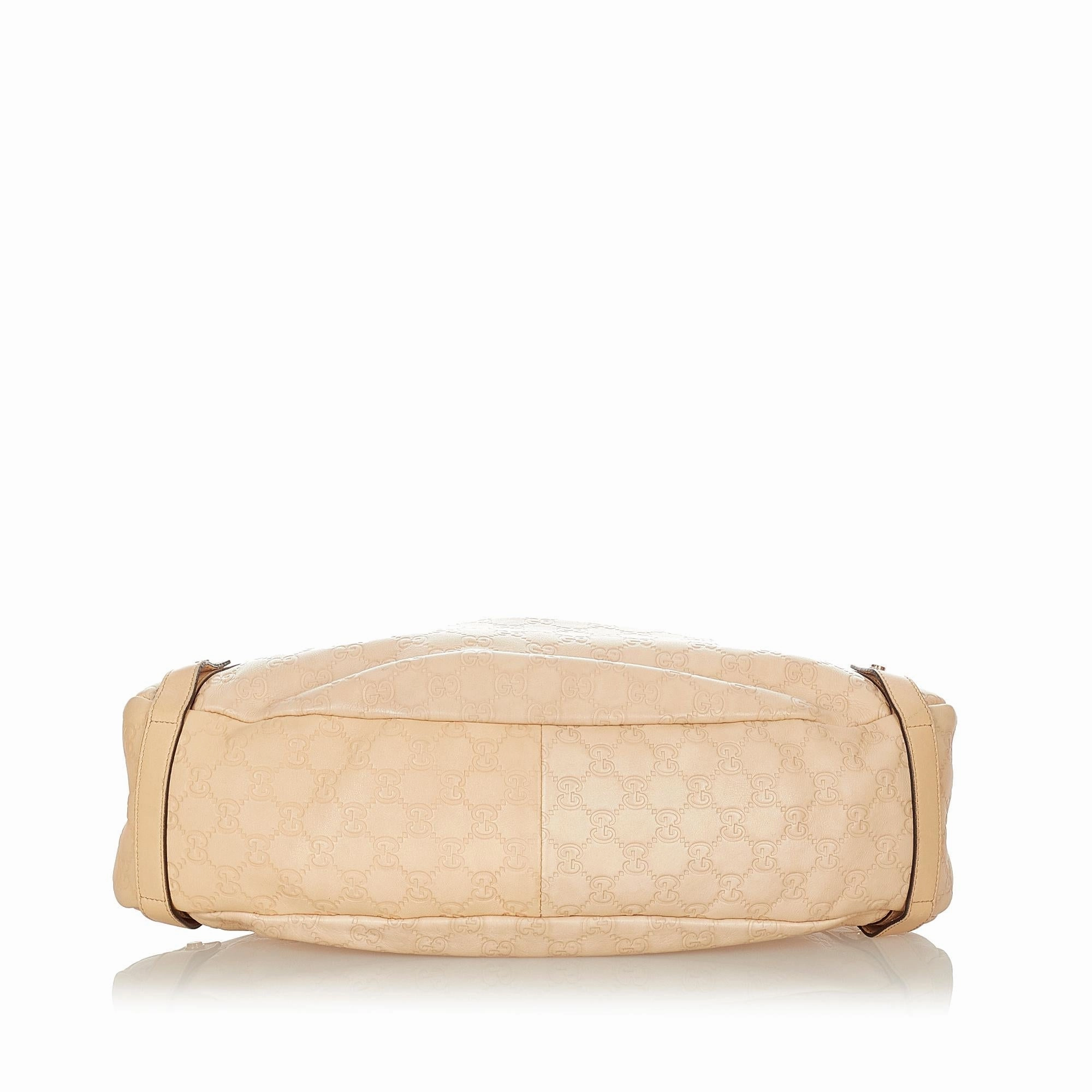 Gucci Guccissima Pelham Shoulder Bag (SHG-31949)