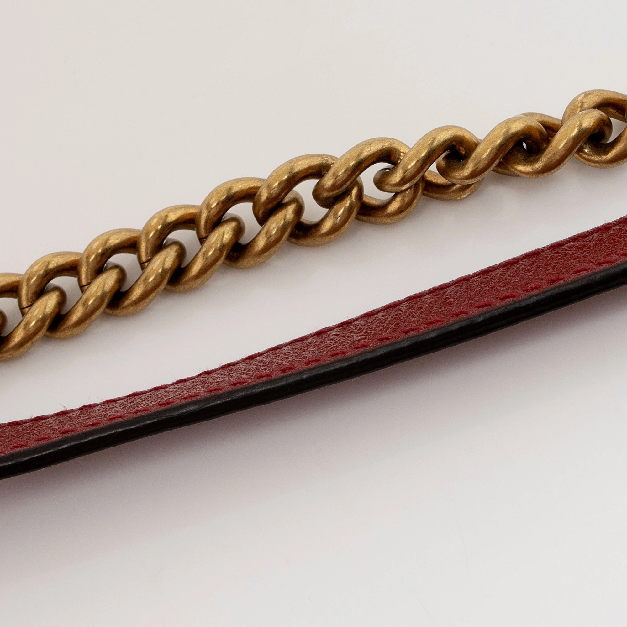 Gucci Matelasse Leather GG Marmont Round Mini Shoulder Bag (SHF-yCEFTL)