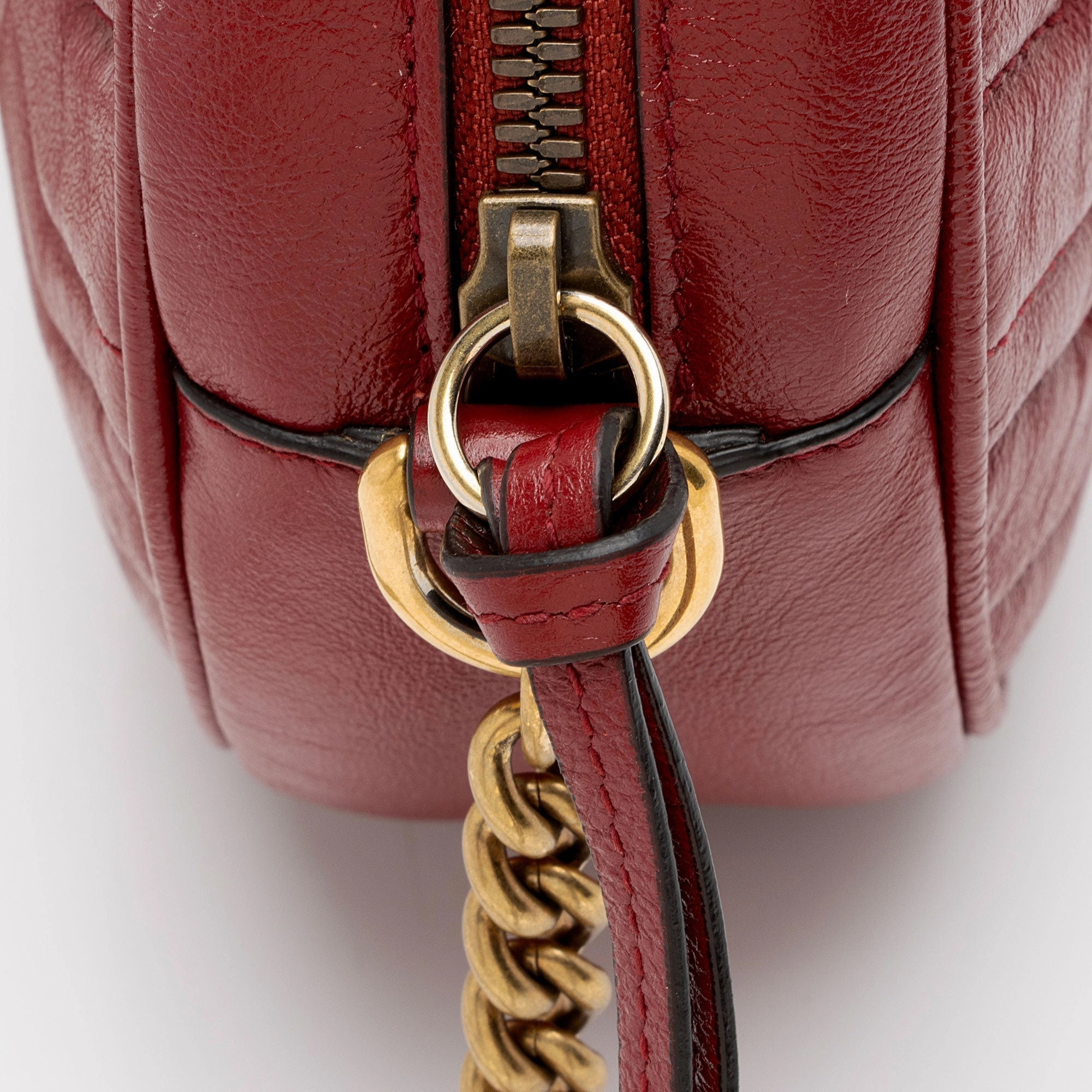 Gucci Matelasse Leather GG Marmont Round Mini Shoulder Bag (SHF-yCEFTL)