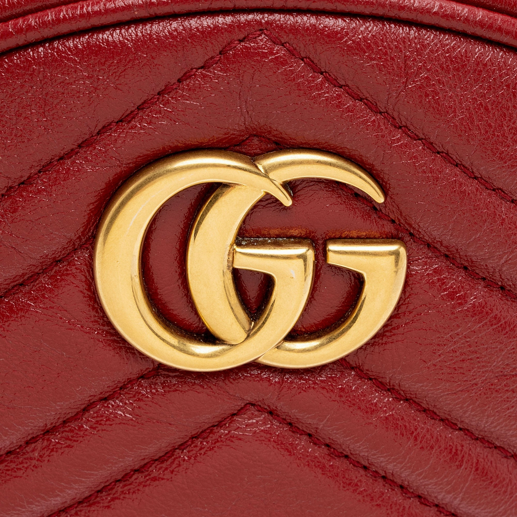 Gucci Matelasse Leather GG Marmont Round Mini Shoulder Bag (SHF-yCEFTL)